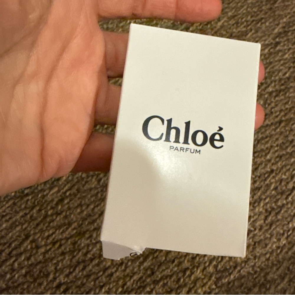 Chloe set - Picture 8 of 9